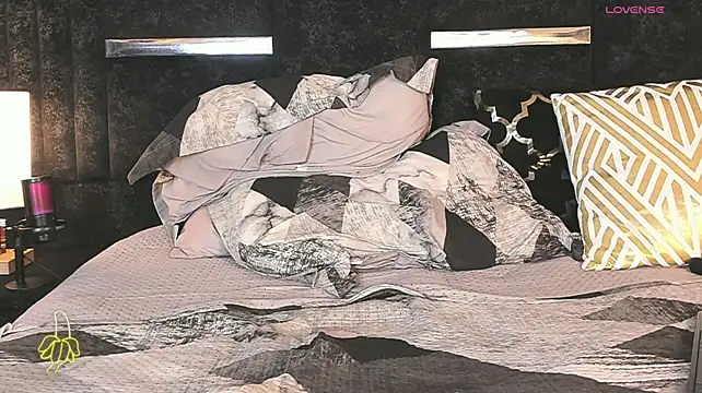 ItsMeEros 现场XXX聊天