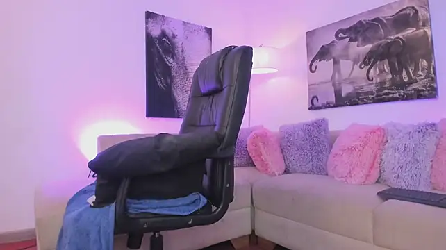 XXX chat uživo modela alaia7h