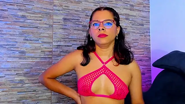 Chatroom XXX en direct de nath_redrex