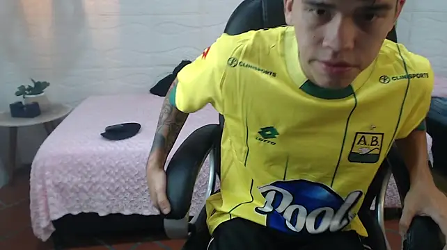 Chat +18 de jac_cox ao vivo