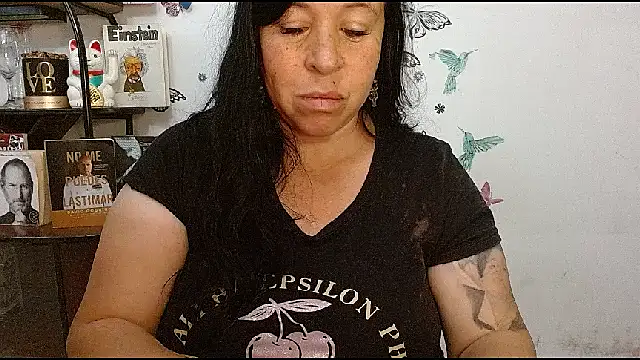 Czat XXX na żywo – LauraMallioni
