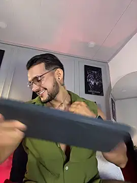 Marco_Vega লাইভ XXX চ্যাট