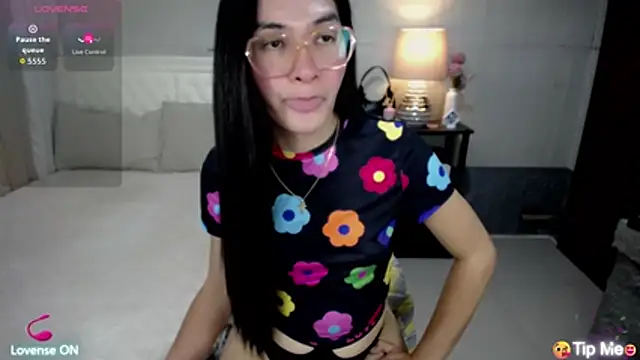 แชท XXX สดของ AsianSweetHeartxX