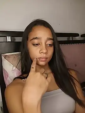 Zoe_Sweett18's Live XXX Chat