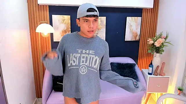 XXX chat uživo modela Thiago_Knox