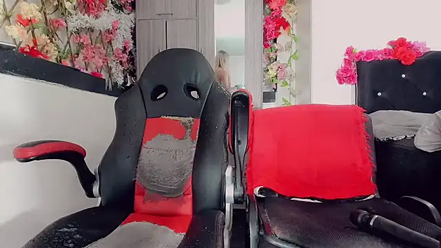 Thiara_veky_'s Live XXX Chat