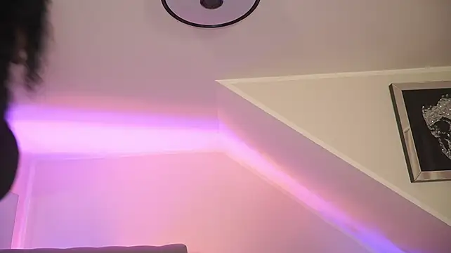 hotmilfbitch live XXX chat