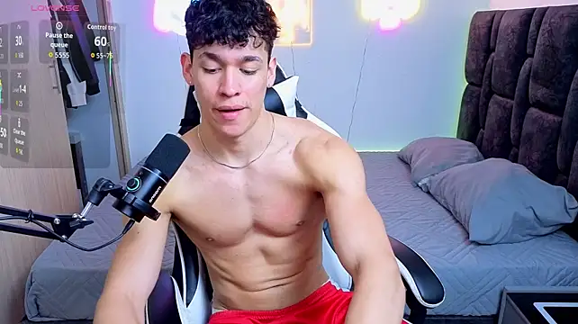 Luke_Muscle live XXX chat