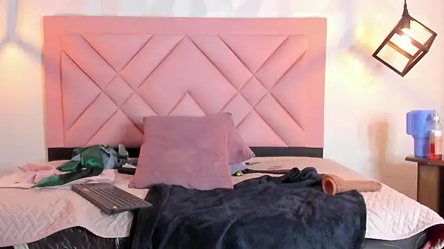 Živý XXX chat isa_cute_1