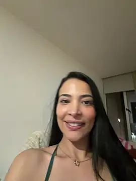 Naughty_Arab_girl's Live XXX Chat