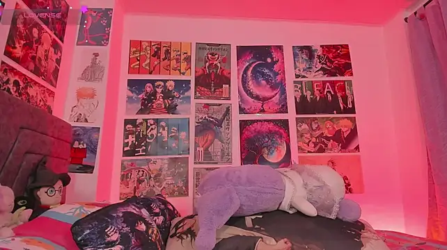 Živý XXX chat MissCurvyTop