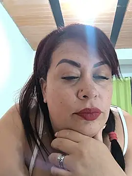 Natymendoza998's Live XXX Chat