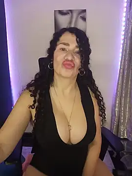 Lina_444's Live XXX Chat