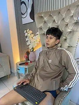 Chat XXX Live AndyJustgame_