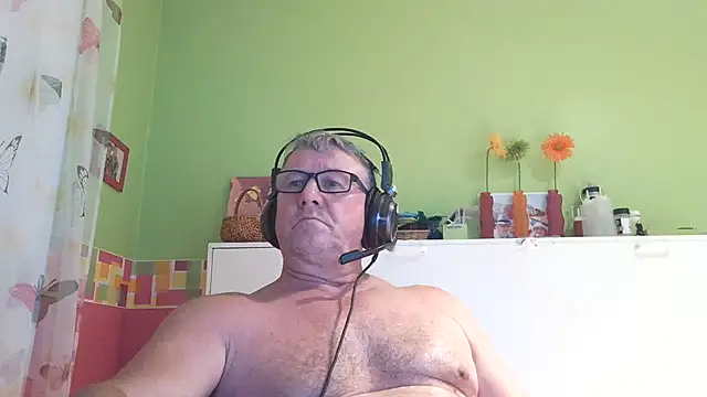 capitaine111 live XXX chat