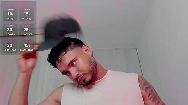 AUSTINN_TORRES: απευθείας συνομιλία ΧΧΧ