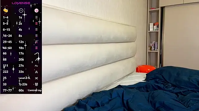 LongChillGerl live XXX chat
