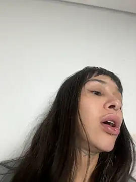 Nikatsu's Live XXX Chat