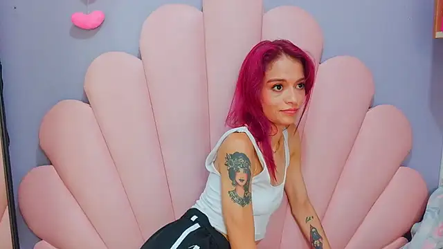 Czat XXX na żywo – luci_miller