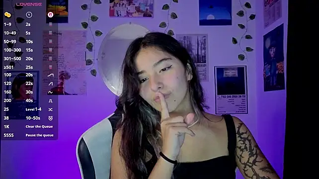 Chat +18 de IvyStone_ ao vivo