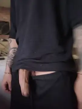AlphaMasterXxx 라이브 XXX 채팅