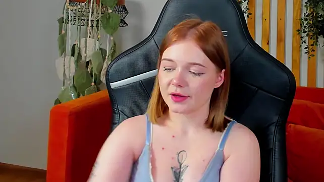 ElinaVale Chat XXX live