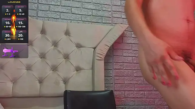 EdwardRoss_ Chat XXX in diretta