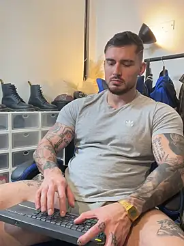 DimitriSullivan_ Live XXX Chat