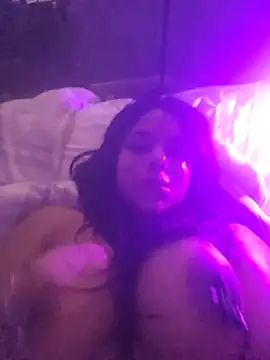 Naughtymodesty24 Adlı Modelin Canlı XXX Sohbeti