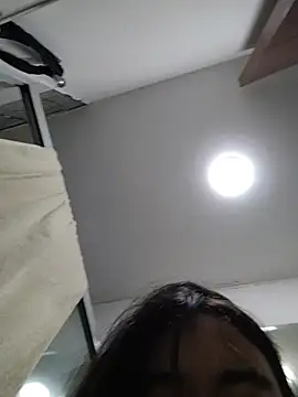 Yuli_x97's Live XXX Chat