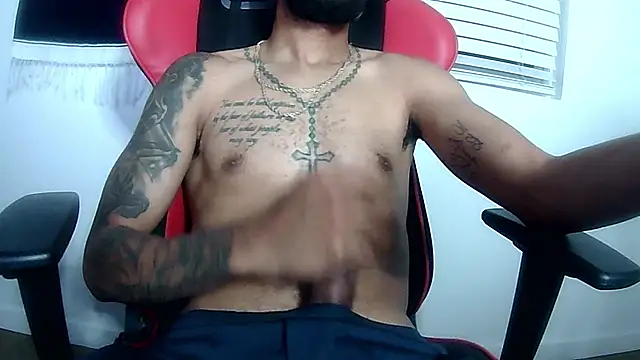 itssofuckingbig's Live XXX Chat