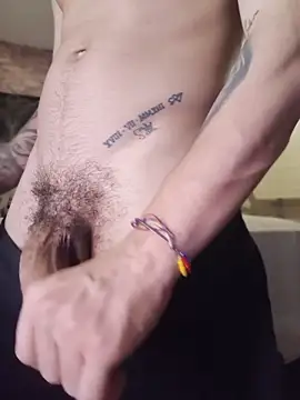 צ'אט XXX בשידור חי של AlphaMasterXxx