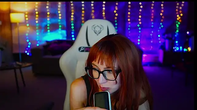 Evelyn054 Live XXX-chat