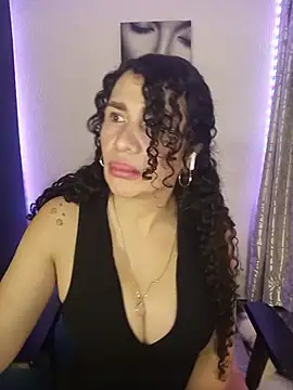 Chat XXX en directo de Lina_444