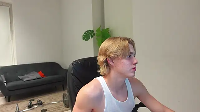 Eddie_Solteron Live XXX chat