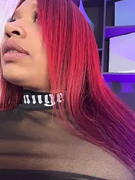 Cherry_CharlotteeのライブXXXチャット