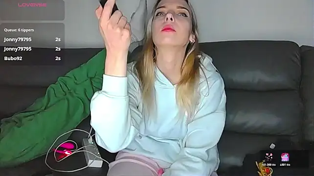 BlueandJenn Live XXX chat