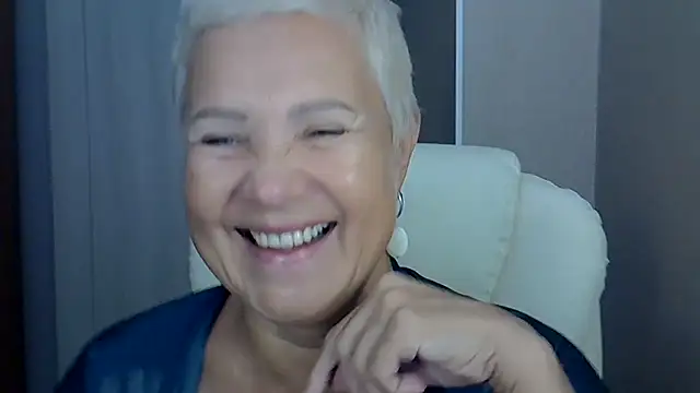 Chat XXX ao vivo de Madam-Madam