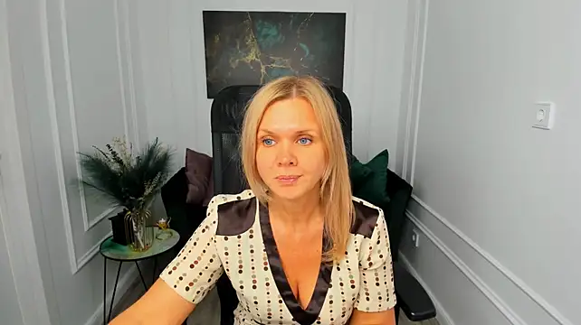 AgathaKlouin – Live XXX-chat