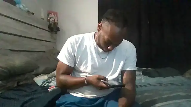 zdaddymm's Webcam Show