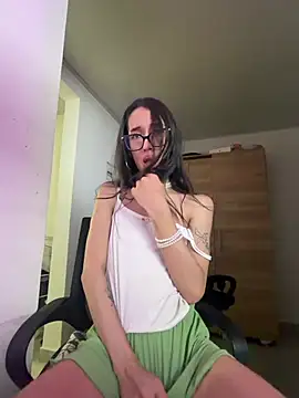 Chatroom XXX en direct de Catalina-K