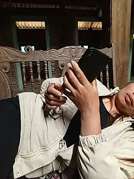 sowbibi-'s Live XXX Chat