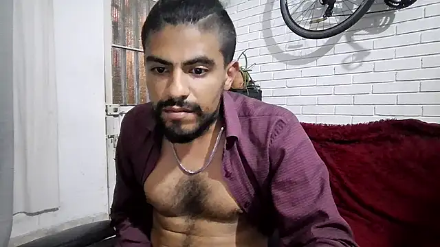 Czat XXX na żywo – JBond007BBC
