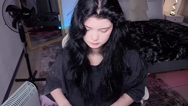XXX chat uživo modela MileyRood