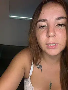 Chat XXX ao vivo de AMORINHA_S2_