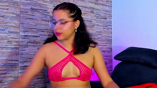 Chatroom XXX en direct de nath_redrex