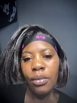 thethicktities' Live XXX Chat