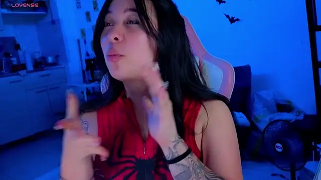 Chat +18 de Celeste_Bauman ao vivo