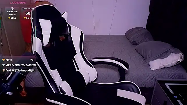Chat +18 de Luke_Muscle ao vivo