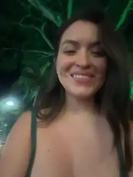 Chat XXX en directo de Little__Danni1